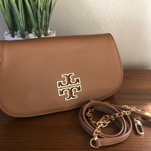 Tory Burch Britten Crossbody/Clutch in Bark